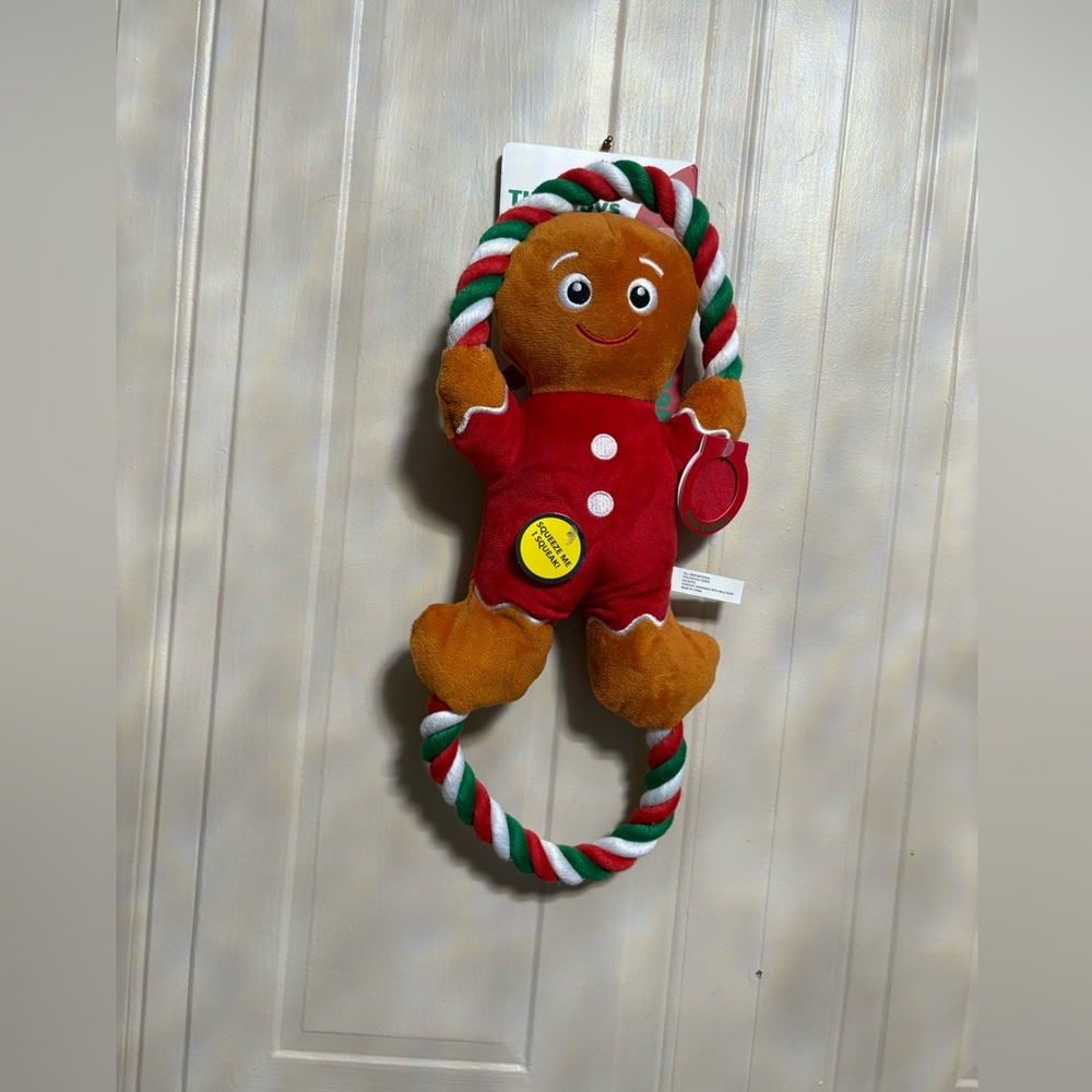 Jmle  tuff  Durable Christmas  Gingerbread Rope 15” Interactive Dog Toy Squeak